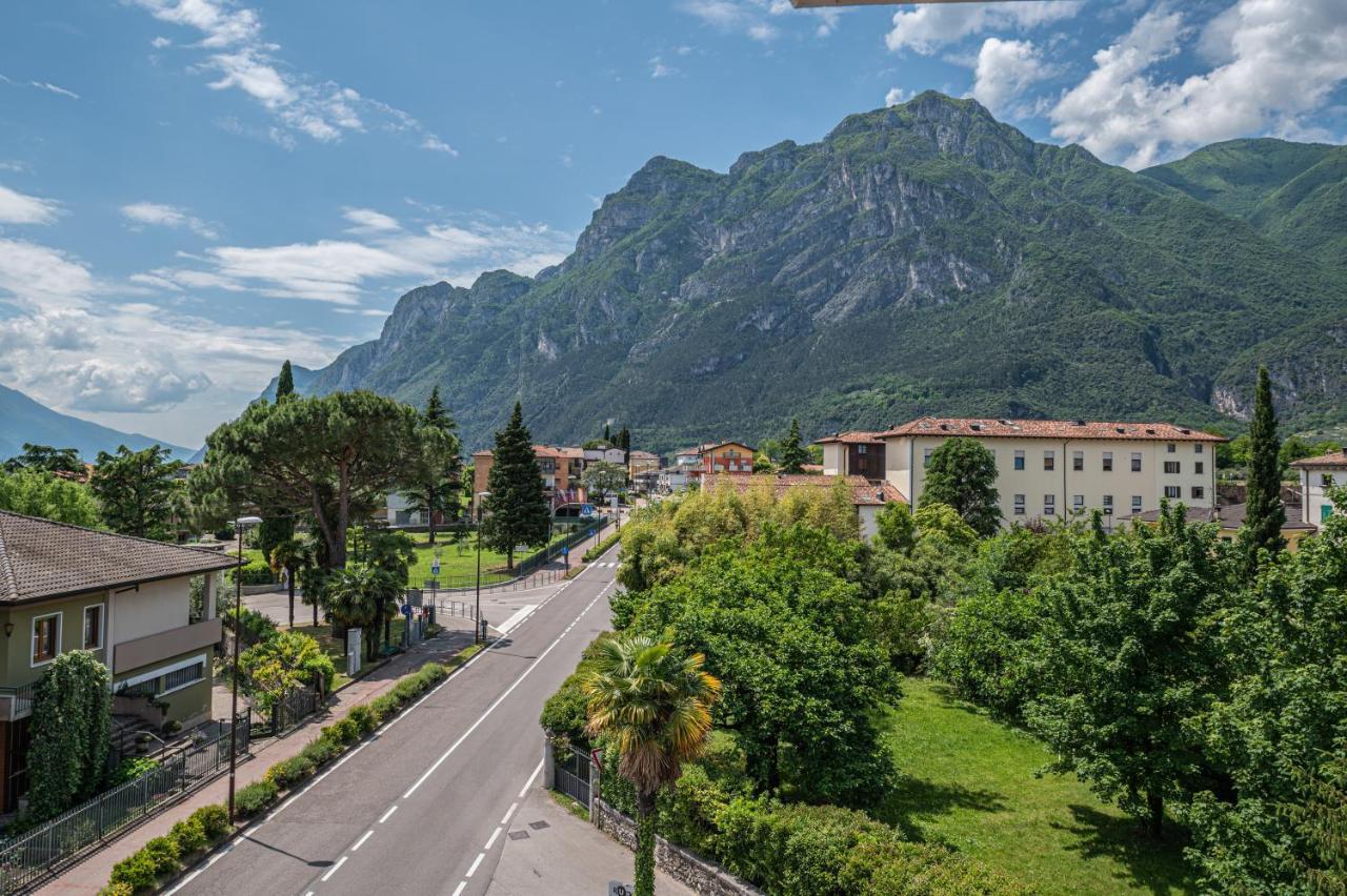 Hotel Rudy Riva del Garda Exterior photo