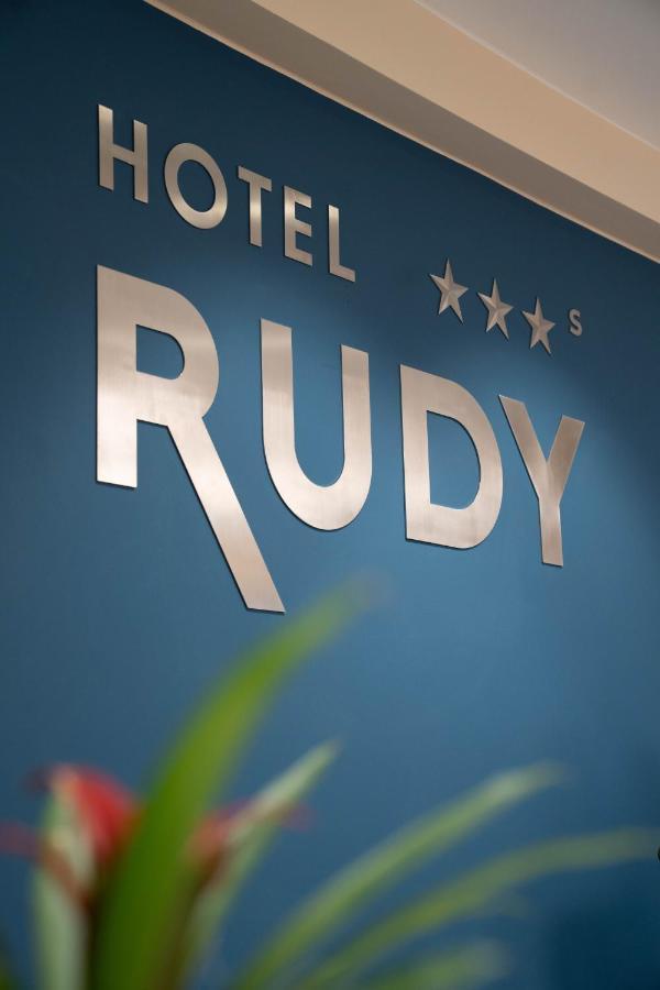 Hotel Rudy Riva del Garda Exterior photo