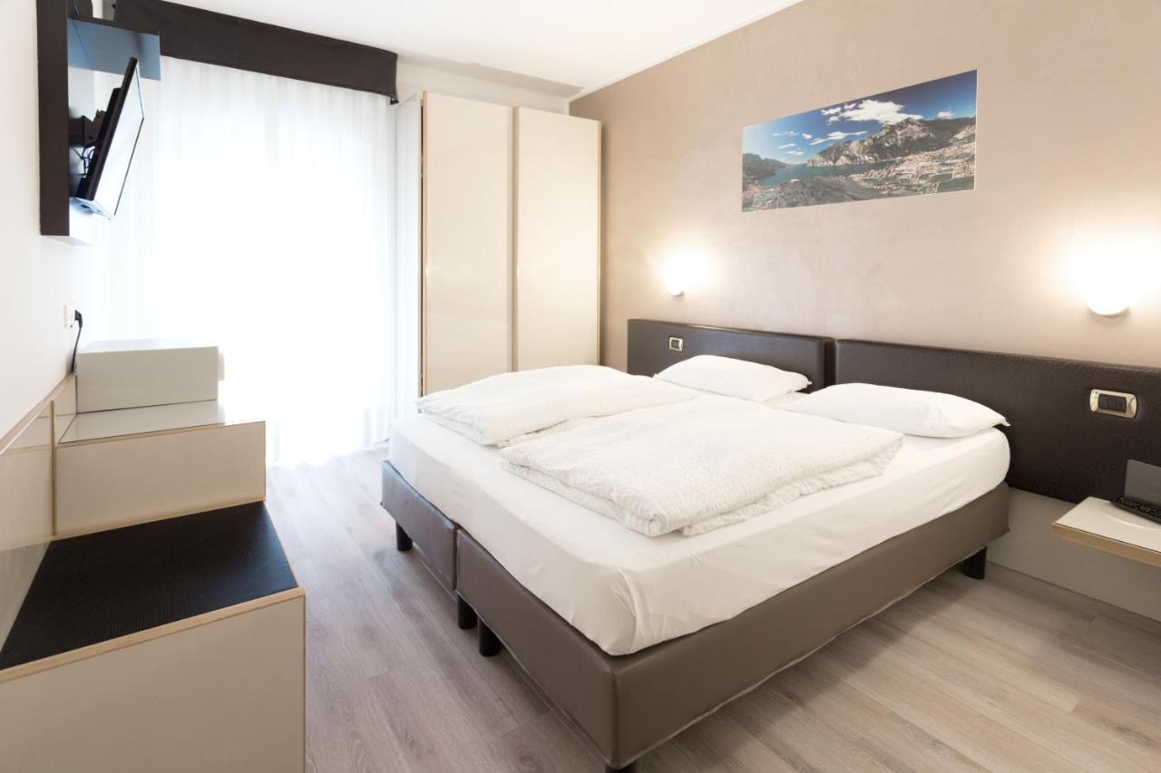 Hotel Rudy Riva del Garda Room photo