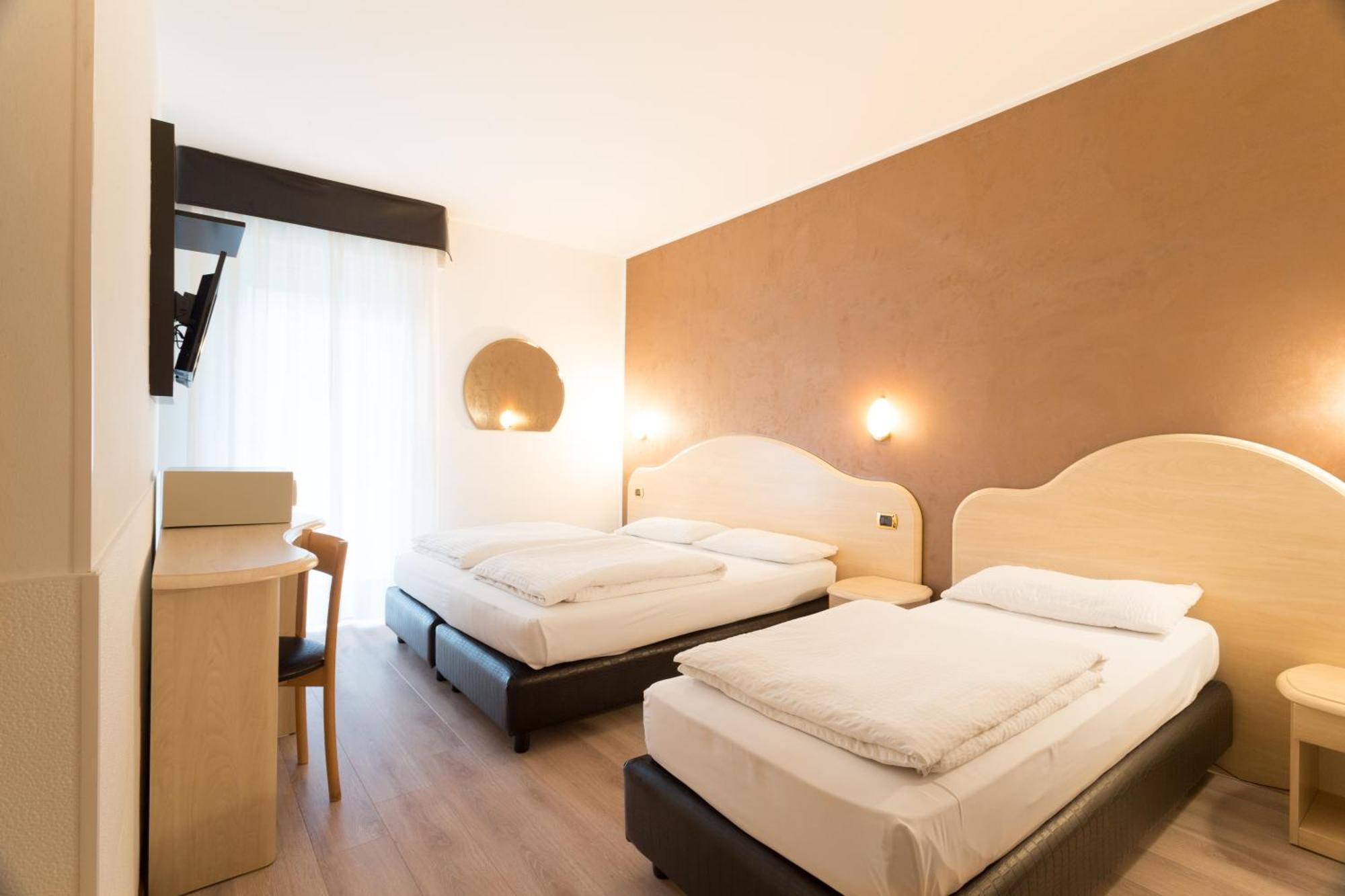 Hotel Rudy Riva del Garda Room photo